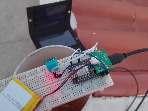 基于ESP8266的自动气象站